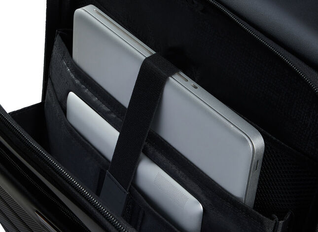 Tasca frontale easy access