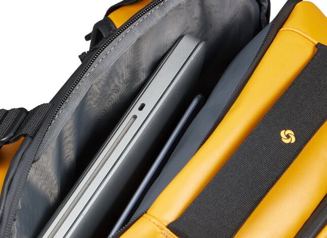 Comparto separato per laptop & tablet