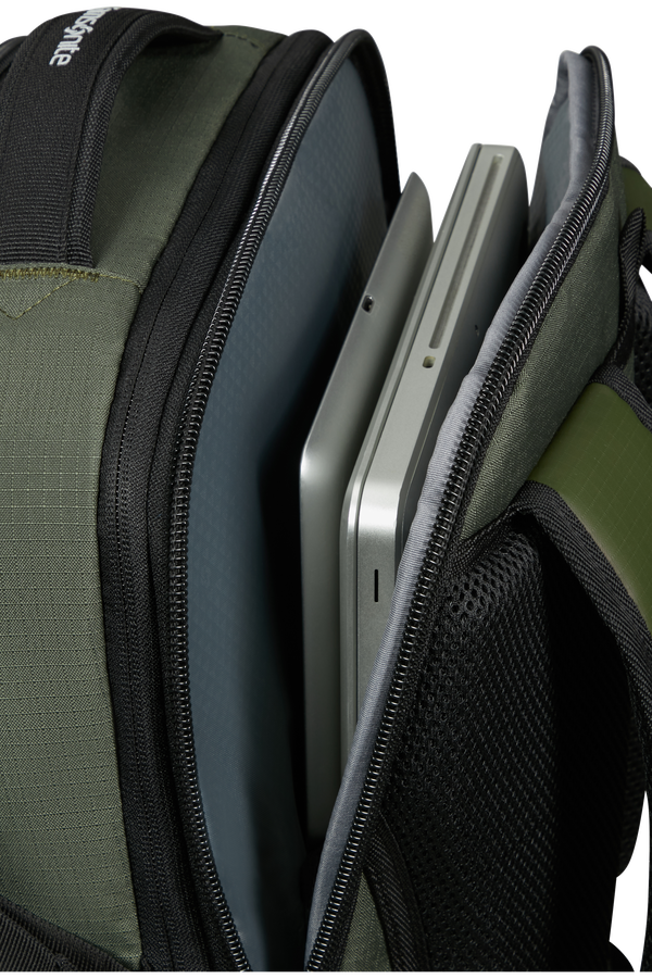 Samsonite Roadseeker Laptop Backpack Expandable L  Dark Olive Samsonite Roadseeker Laptop Backpack Expandable L  Dark Olive