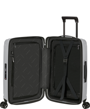 Nuon Trolley espandibile (4 ruote) 55cm 55 x 40 x 20/23 cm | 2.5 kg Nuon Trolley espandibile (4 ruote) 55cm 55 x 40 x 20/23 cm | 2.5 kg