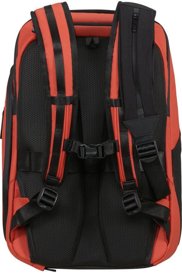 Samsonite Active Road Laptop Overnight Backpack 25L  Clay Samsonite Active Road Laptop Overnight Backpack 25L  Clay