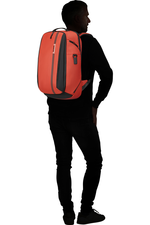 Samsonite Active Road Laptop Overnight Backpack 25L  Clay Samsonite Active Road Laptop Overnight Backpack 25L  Clay