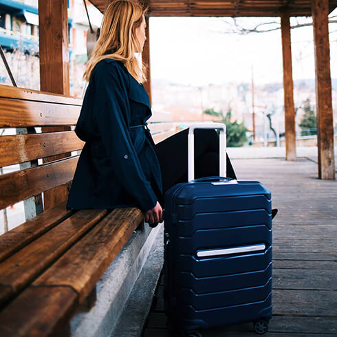 mysamsonite Light & Strong. Seriously. #TheSeriousTraveller #MySamsonite