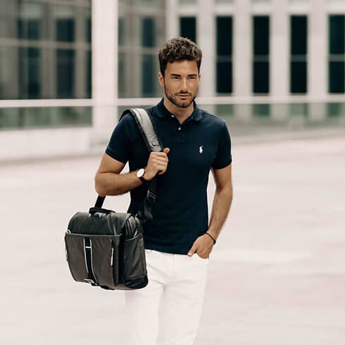 2WM - @jeremy.caira on the move with our 2WM messenger bag in black.