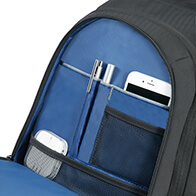 Ottima organizzazione interna con numerose tasche e comparti per tenere in ordine i tuoi effetti personali.